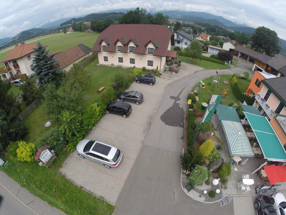 Restaurant Gaestehaus Seiger Sankt Lorenzen bei Knittelfeld Extérieur photo