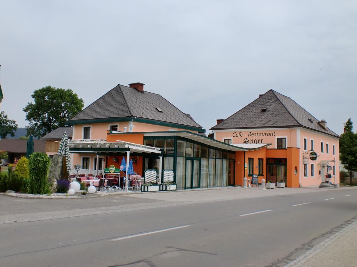 Restaurant Gaestehaus Seiger Sankt Lorenzen bei Knittelfeld Extérieur photo
