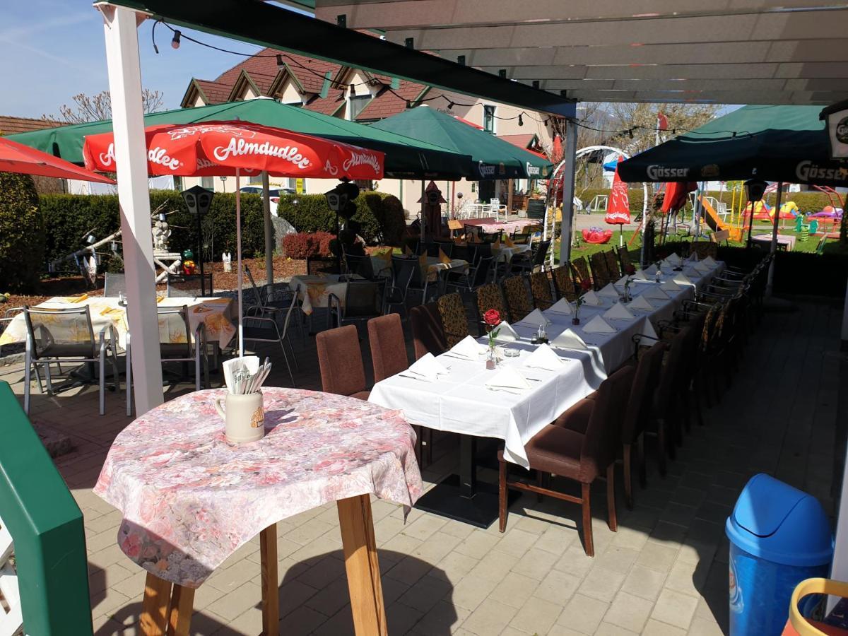 Restaurant Gaestehaus Seiger Sankt Lorenzen bei Knittelfeld Extérieur photo