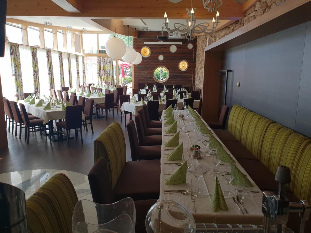 Restaurant Gaestehaus Seiger Sankt Lorenzen bei Knittelfeld Extérieur photo