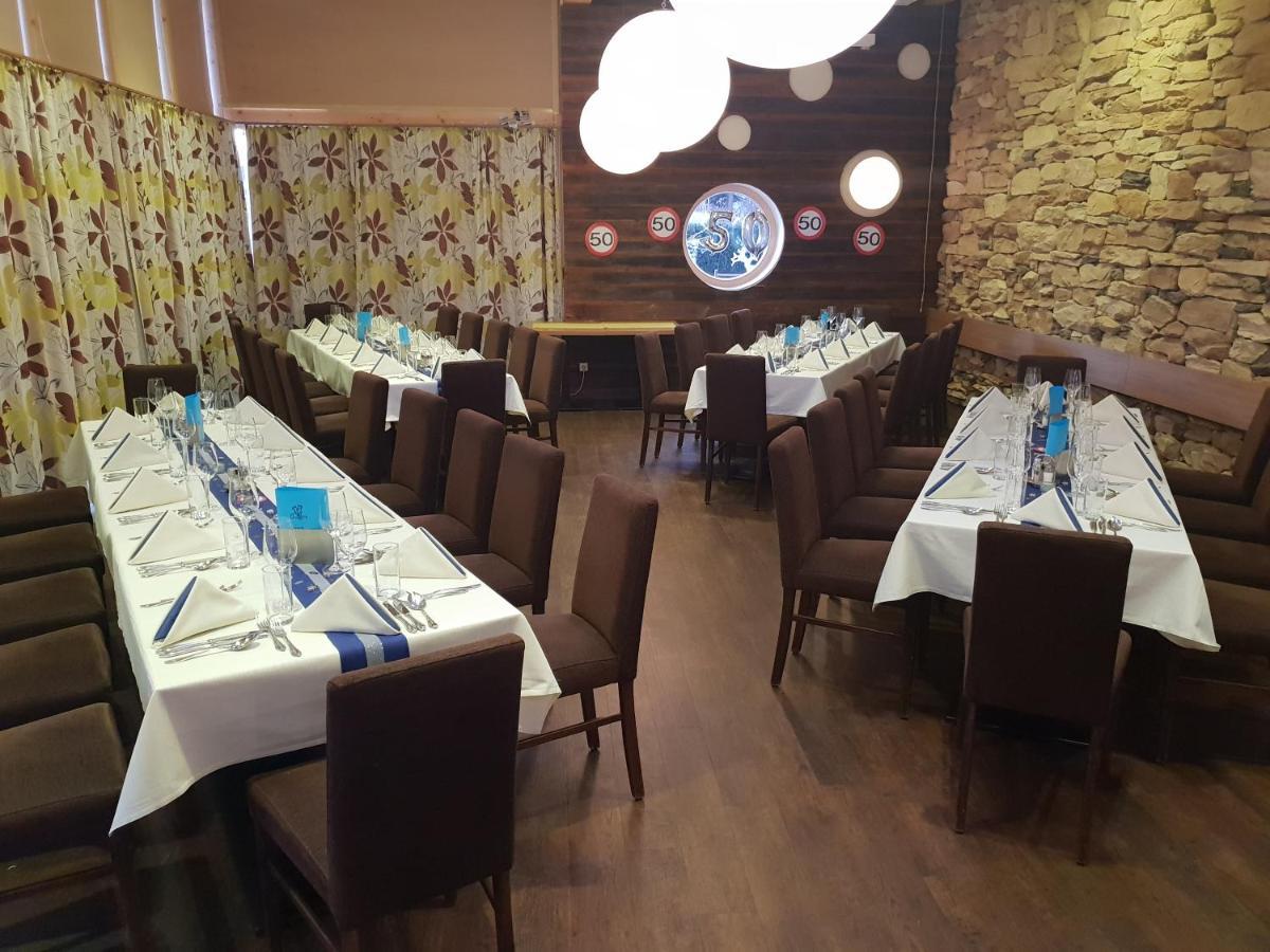 Restaurant Gaestehaus Seiger Sankt Lorenzen bei Knittelfeld Extérieur photo