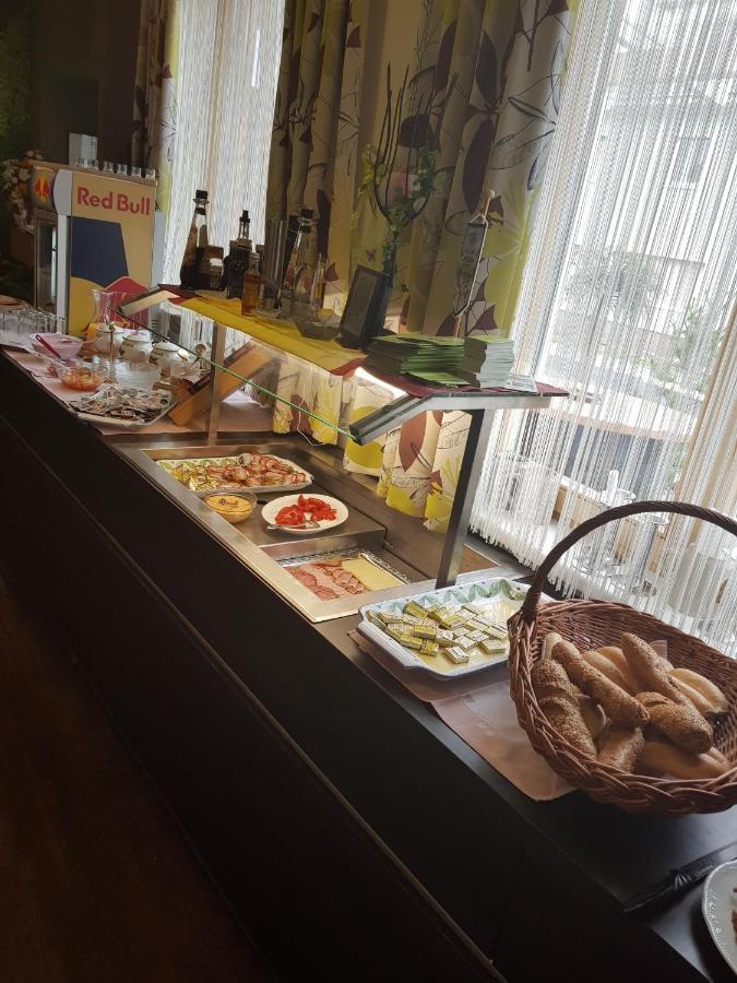 Restaurant Gaestehaus Seiger Sankt Lorenzen bei Knittelfeld Extérieur photo