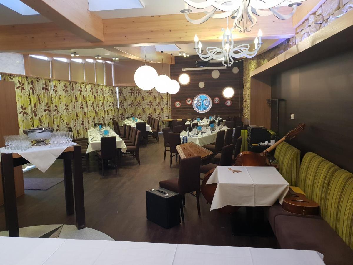 Restaurant Gaestehaus Seiger Sankt Lorenzen bei Knittelfeld Extérieur photo